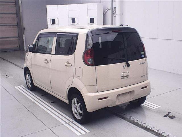 SUZUKI MRWAGON 2014