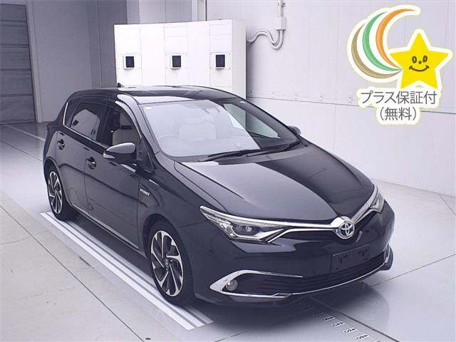 TOYOTA AURIS 2016