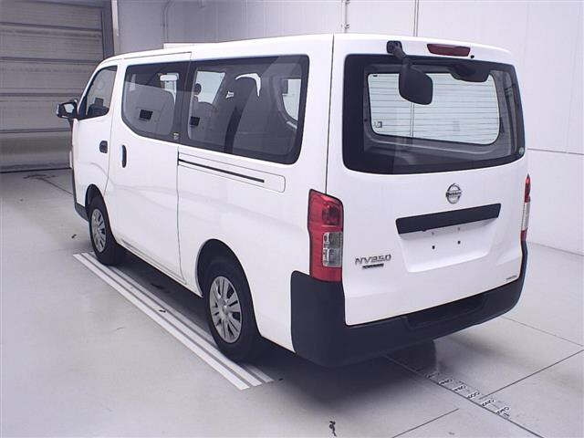 NISSAN CARAVAN VAN 2018