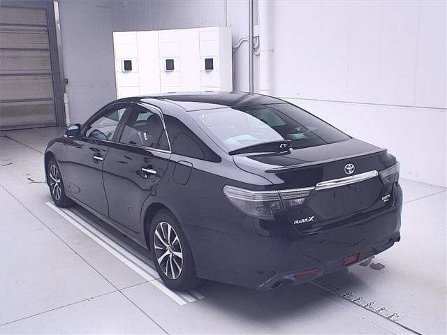 TOYOTA MARK X 2018