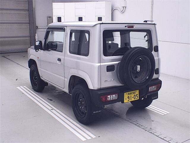 SUZUKI JIMNY 2021