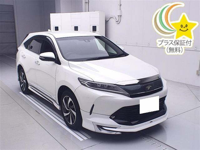 TOYOTA HARRIER 2017