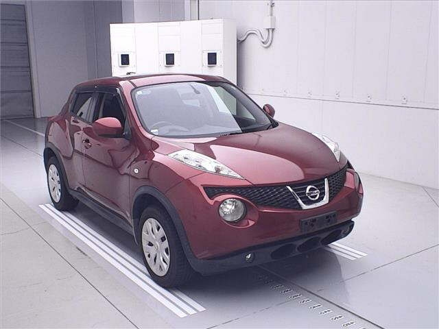 NISSAN JUKE 2013