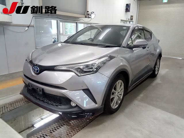 TOYOTA C-HR 2017