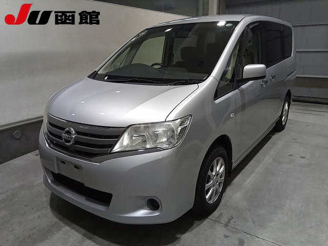 NISSAN SERENA 2013