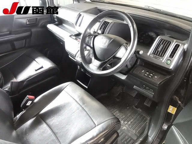 HONDA STEP WAGON 2010