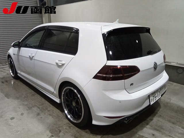 VOLKSWAGEN GOLF 2014