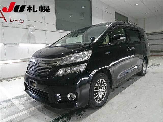 TOYOTA VELLFIRE 2013