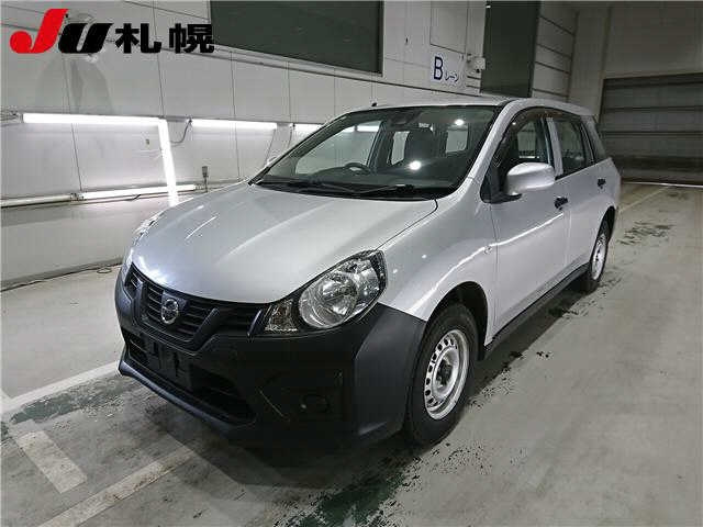 NISSAN AD 2018