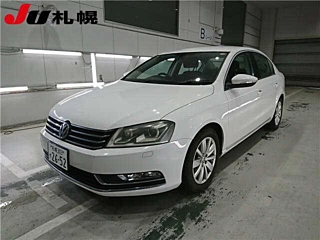VOLKSWAGEN PASSAT 2014
