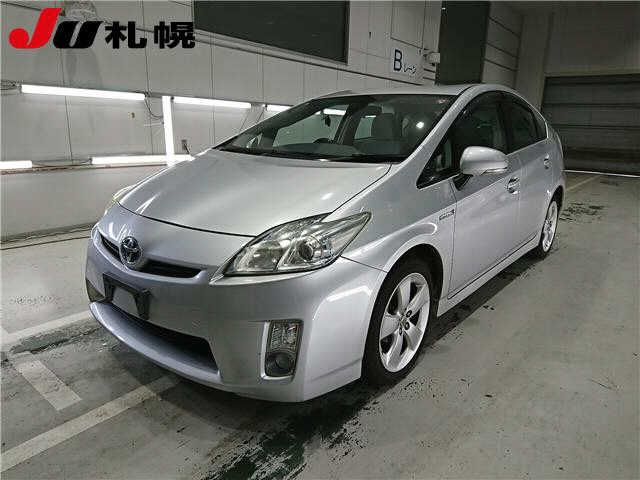 TOYOTA PRIUS 2011