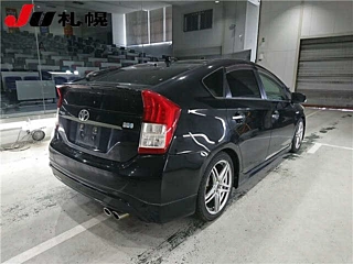 TOYOTA PRIUS 2010