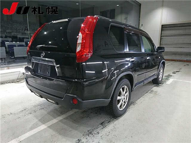 NISSAN X-TRAIL 2011