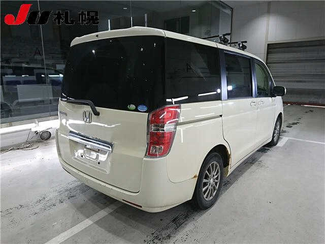 HONDA STEP WAGON 2011