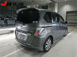 HONDA FREED 2012