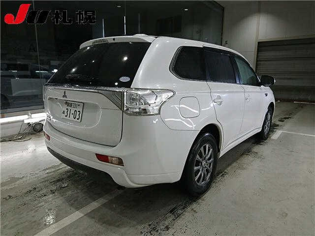 MITSUBISHI OUTLANDER PHEV 2014