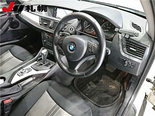 BMW X1 2011