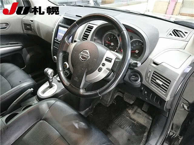 NISSAN X-TRAIL 2009