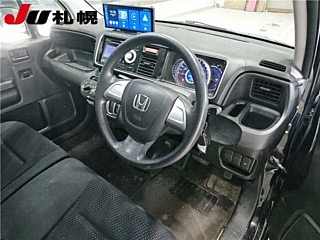 HONDA LIFE 2011