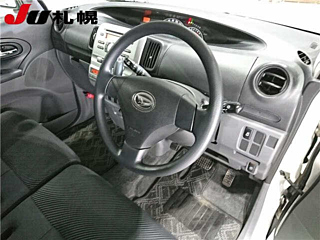DAIHATSU TANTO 2008