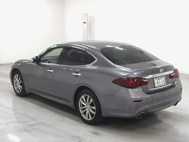 NISSAN FUGA 2016