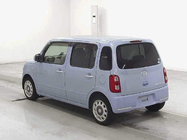 DAIHATSU MIRA 2010