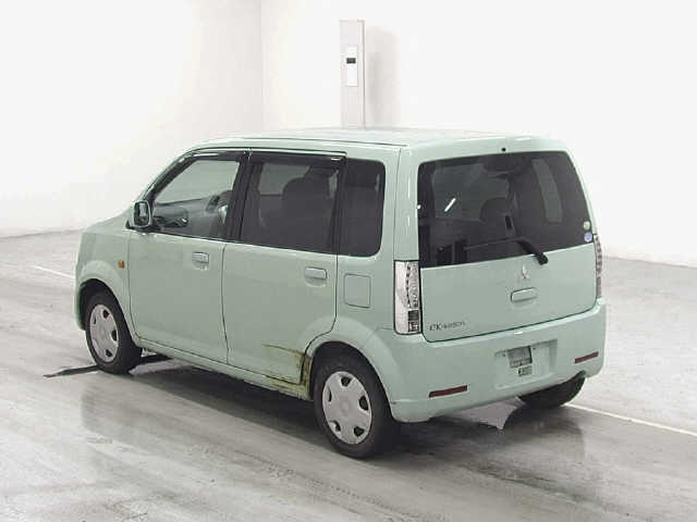 MITSUBISHI EK WAGON 2011