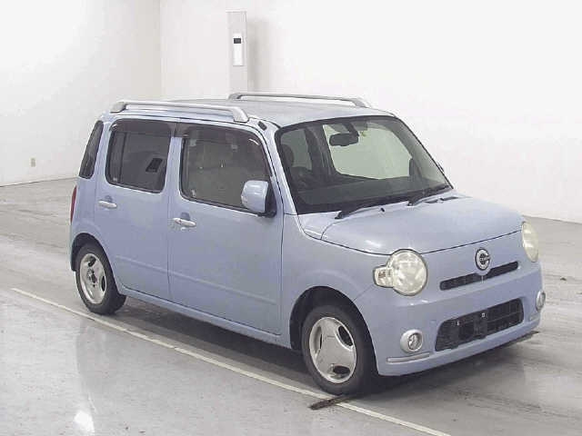 DAIHATSU MIRA 2010