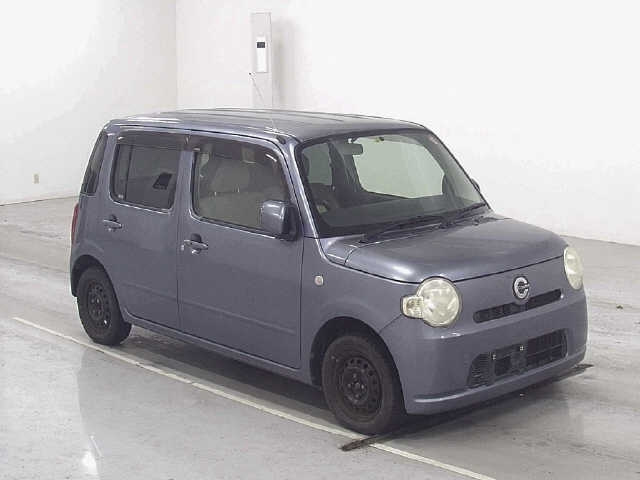 DAIHATSU MIRA 2010