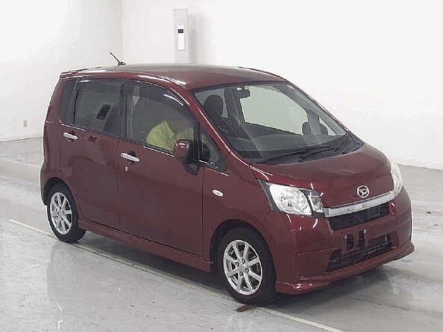 DAIHATSU MOVE 2014