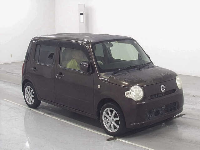 DAIHATSU MIRA 2012