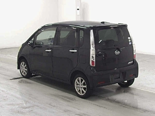 DAIHATSU MOVE 2011