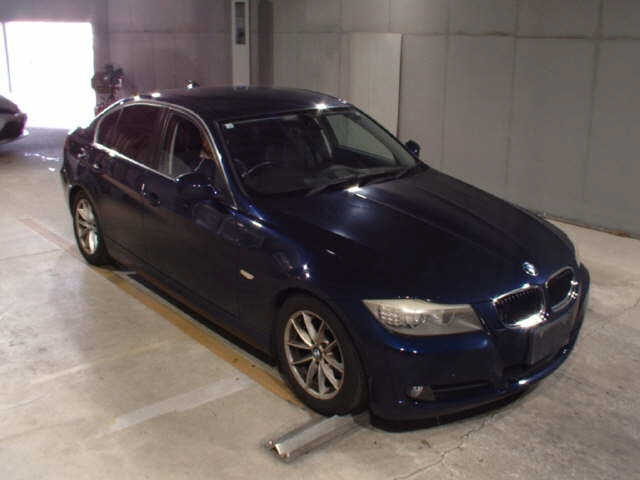 BMW 3 SERIES 2010