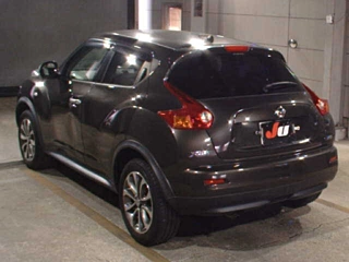 NISSAN JUKE 2013