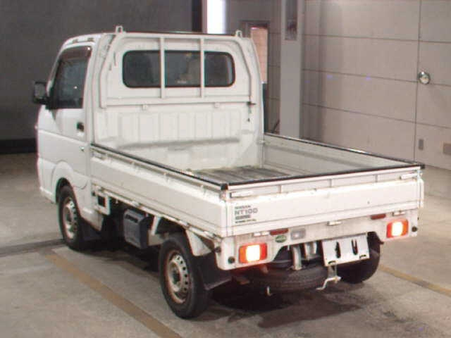 NISSAN CLIPPER TRUCK 2017