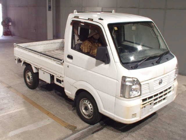 NISSAN CLIPPER TRUCK 2017