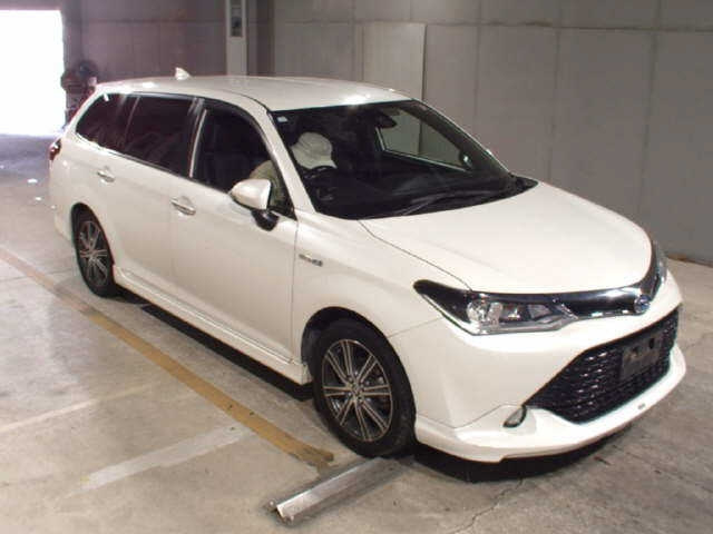 TOYOTA COROLLA FIELDER 2016