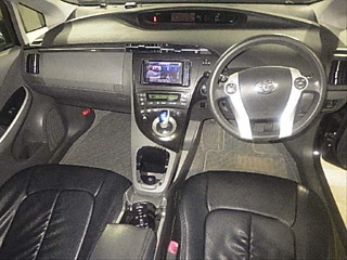 TOYOTA PRIUS 2011