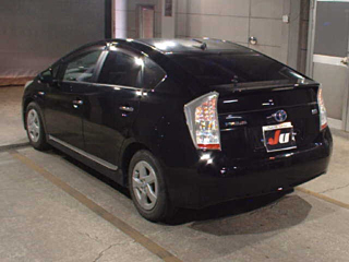 TOYOTA PRIUS 2011