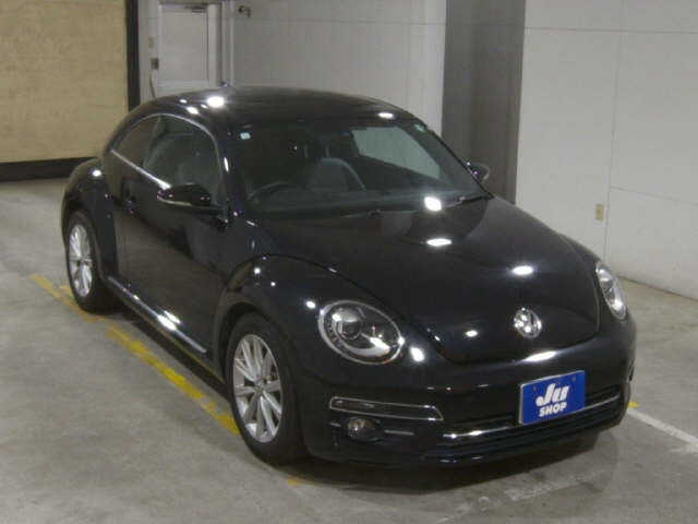 VOLKSWAGEN THE BEETLE 2018