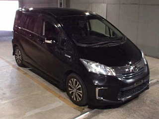 HONDA FREED 2013