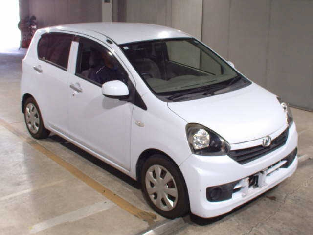 DAIHATSU MIRA E S 2015