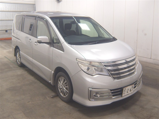 NISSAN SERENA 2014