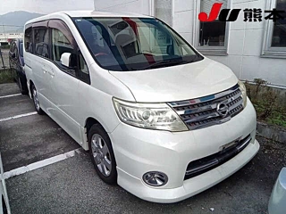 NISSAN SERENA 2010
