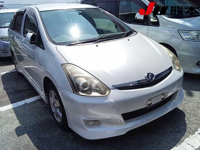 TOYOTA WISH 2008