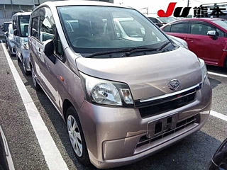 DAIHATSU MOVE 2013