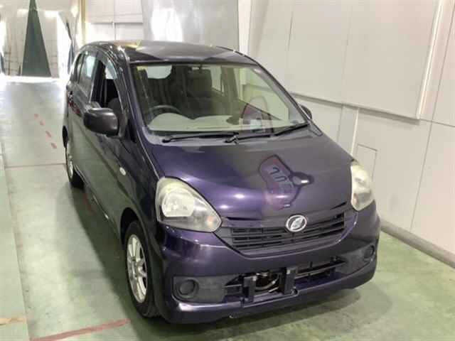 DAIHATSU MIRA E S 2014