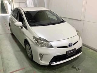 TOYOTA PRIUS 2012