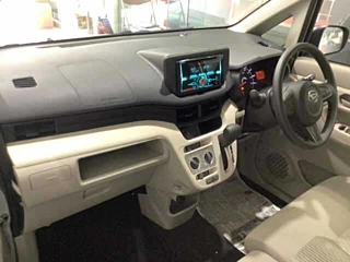 DAIHATSU MOVE 2015