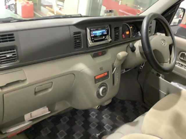 DAIHATSU ATRAI WAGON 2009